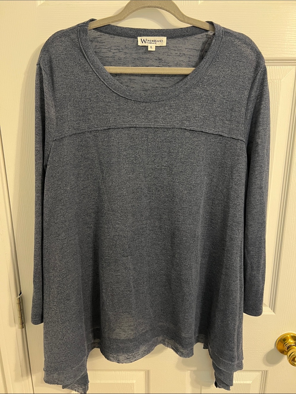 WONDERLAND Heathered Slate Blue Scoop Neck Long Sleeve Top